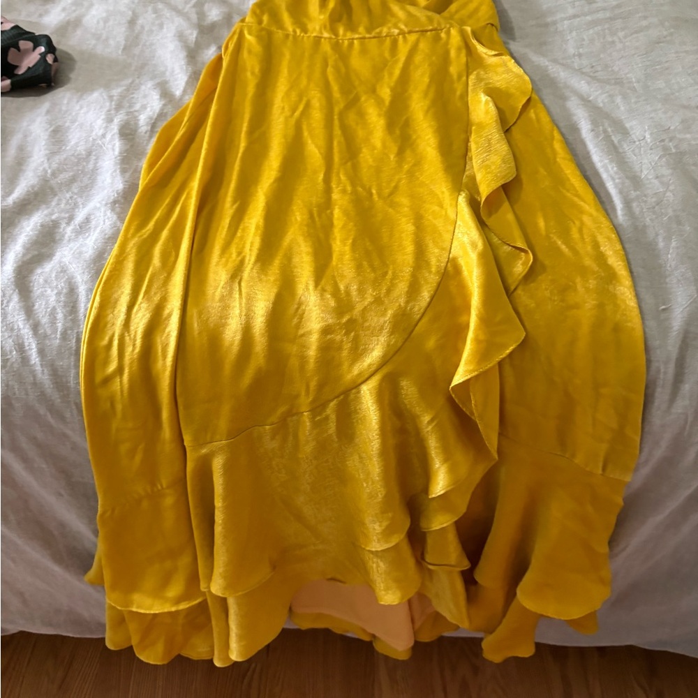 Lulu's Yellow Maxi dress